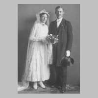 067-0040 Hochzeitstag am 16.05.1921, Otto Fleischer, 10.07.1889 - 00.07.1945, Lina Fleischer, geb. Petter, 05.11.1884 - 04.08.1866 .JPG